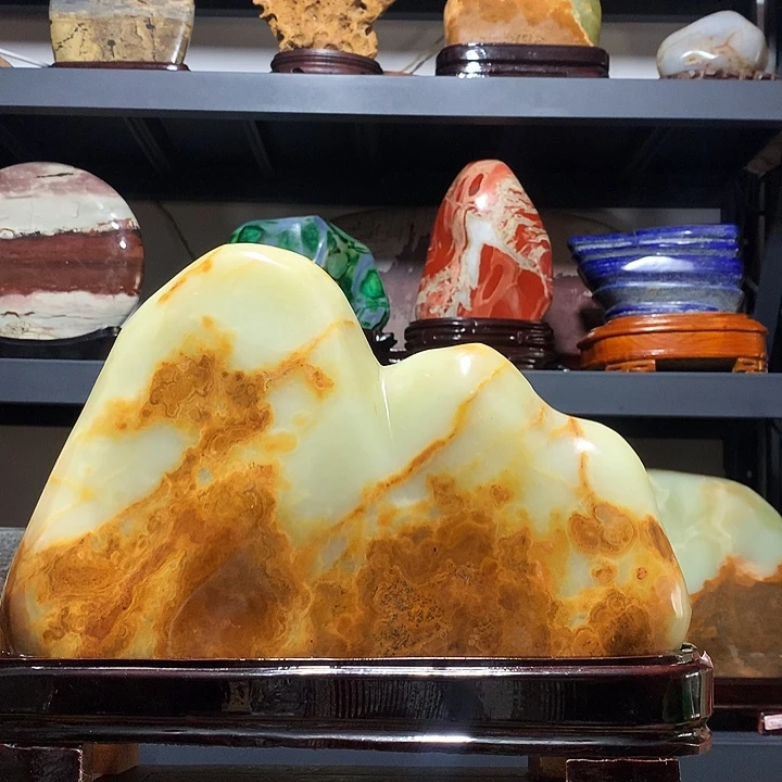 石材高32厘米宽26厘米