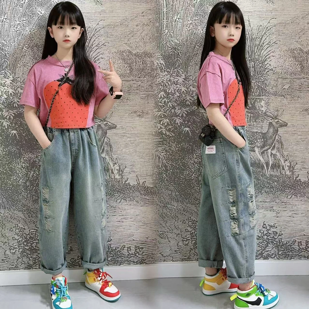女童破洞牛仔裤春秋2025新款儿童直筒阔腿裤女孩大童草莓T恤