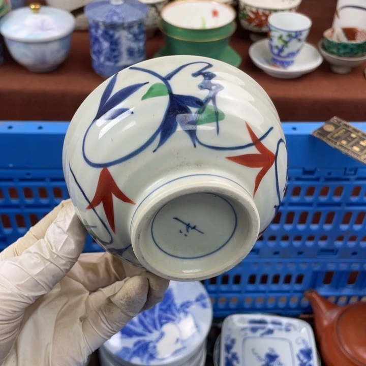 他家瓷器真美…开播了