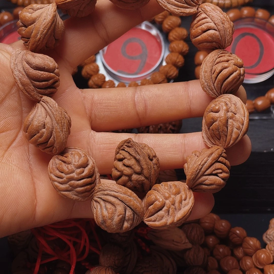 桃核手串回*岸秦岭桃枭