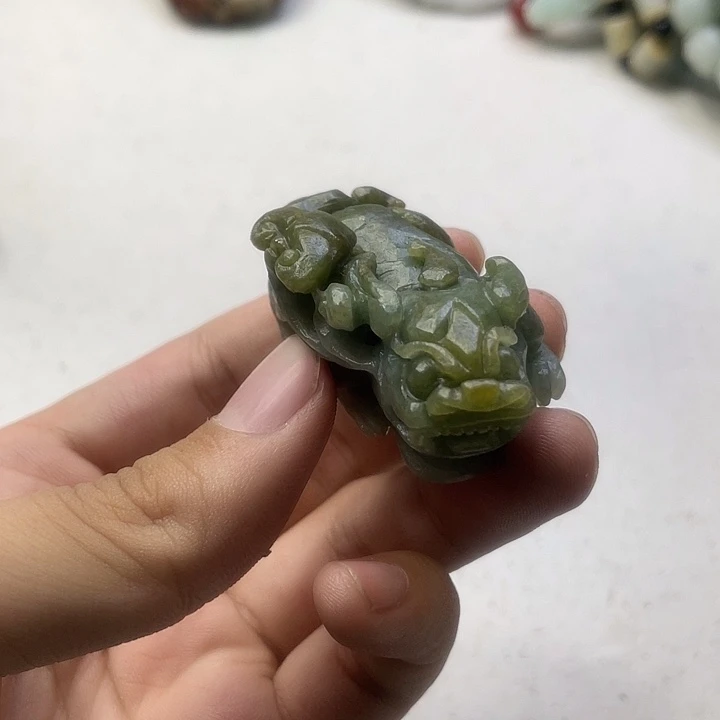 定制翡翠未镶嵌天然翡翠