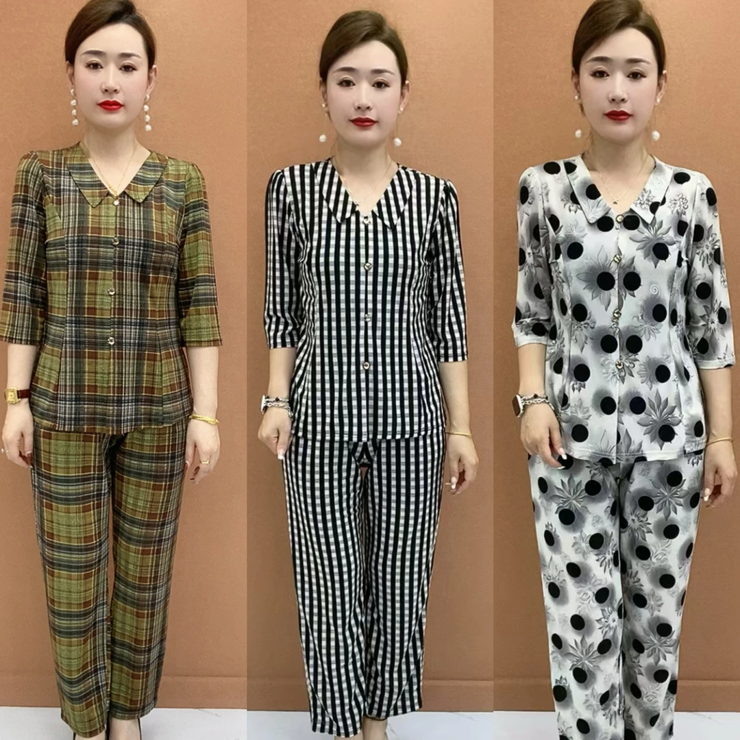 春夏新款中袖娃娃领中老年女装夏季洋气休闲凉快妈妈装两件套