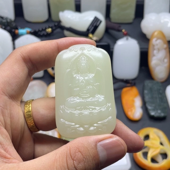 未镶嵌和田玉挂件