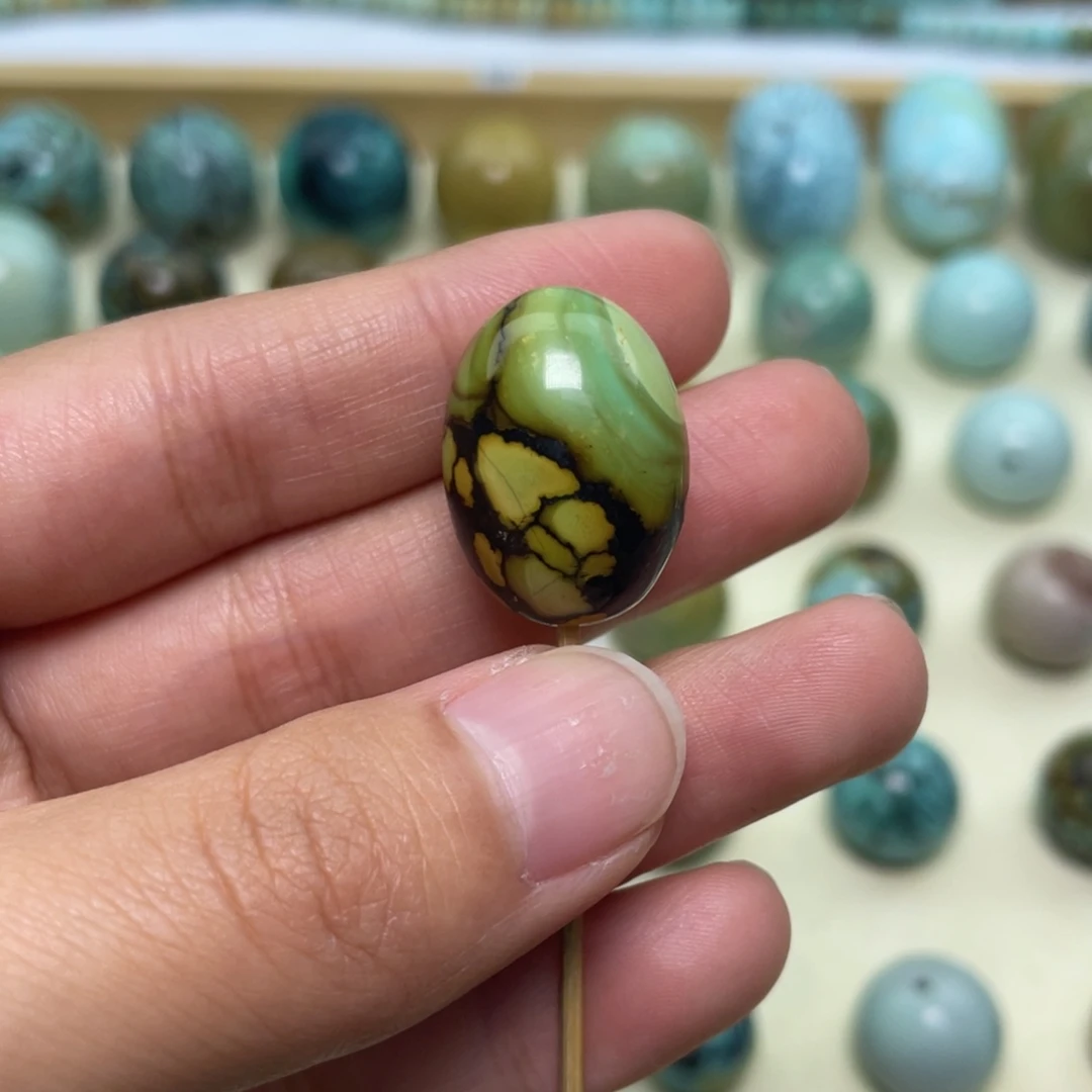 绿松石未镶嵌绿松石