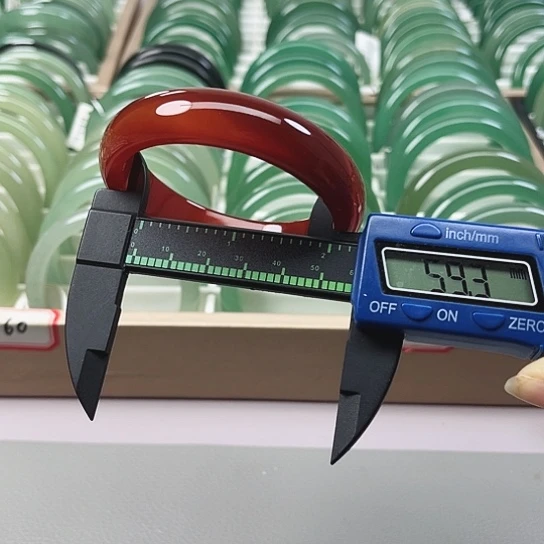 未镶嵌手镯东陵石