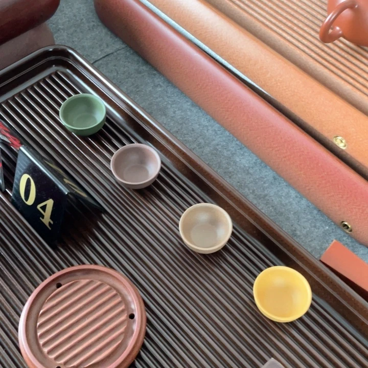 金***业紫色龙纹电木茶盘