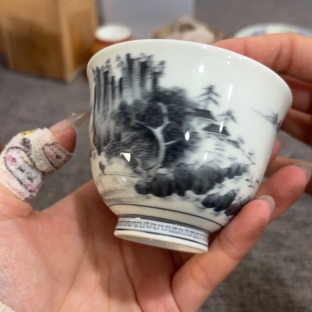 非常好看漂亮的物品