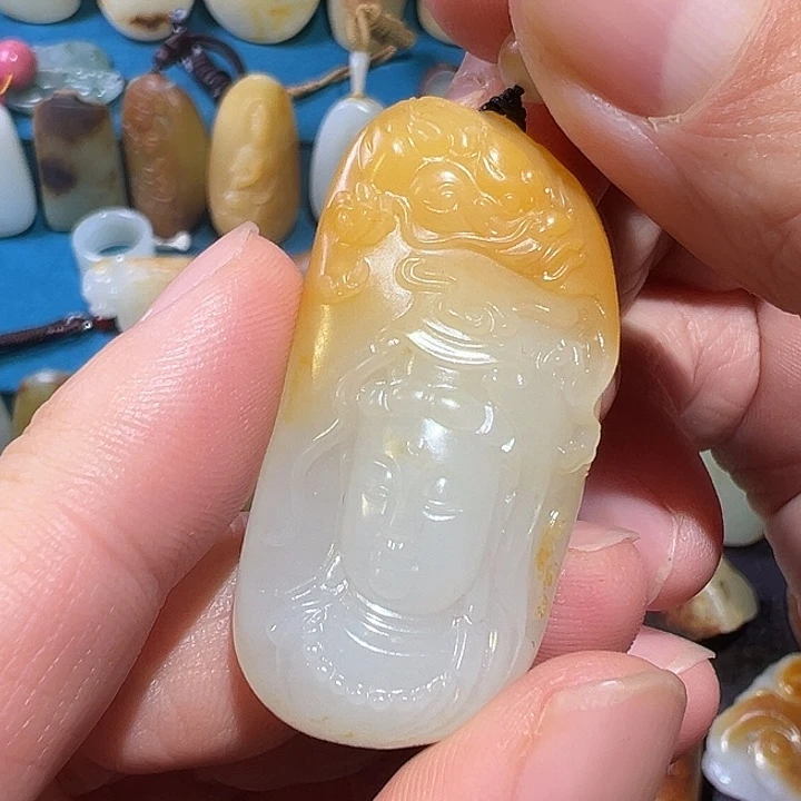 和田玉未镶嵌吊坠(不含链)