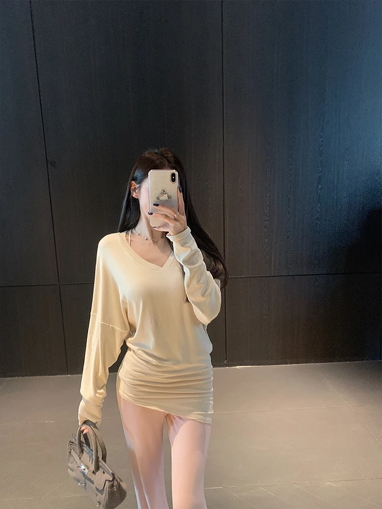 设计感v领长袖T桖女慵懒风宽松纯色气质修身显瘦百搭中长款上衣