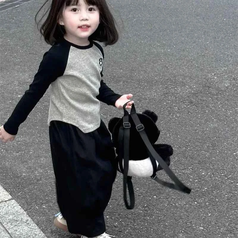 女童套装秋款儿童洋气百搭不规则新款修身肩袖黑色时髦南瓜两件套