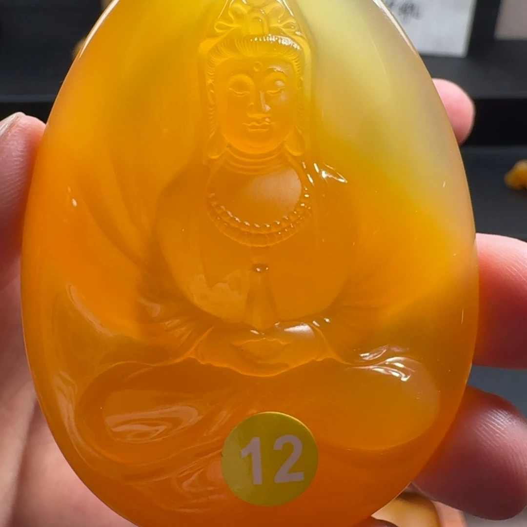 石英质玉（黄龙玉）合金颈饰