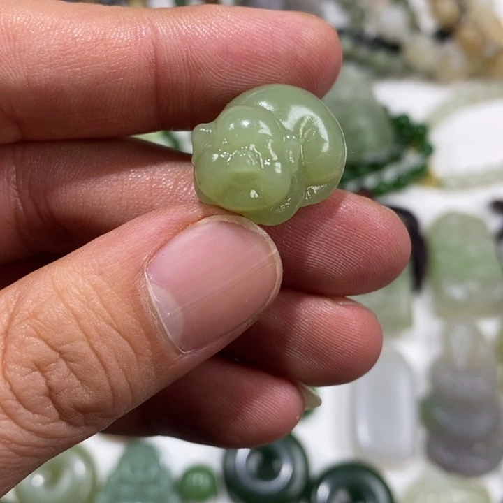 和田玉（糖玉）未镶嵌车挂