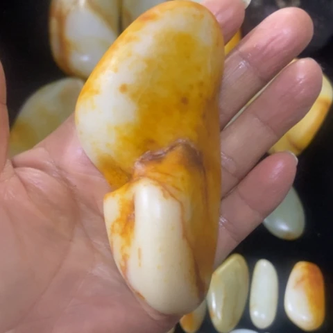 和田玉(糖玉)未镶嵌挂件