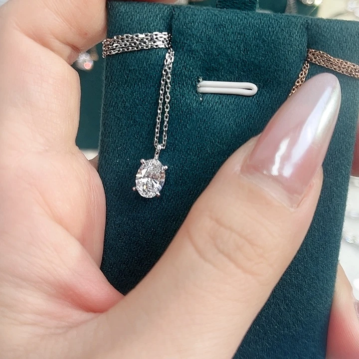 实验室培育钻石铂Pt950镶嵌一克拉