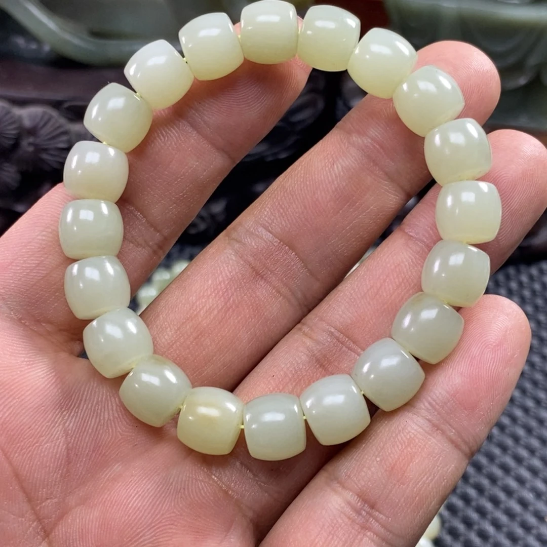 和田玉未镶嵌手链