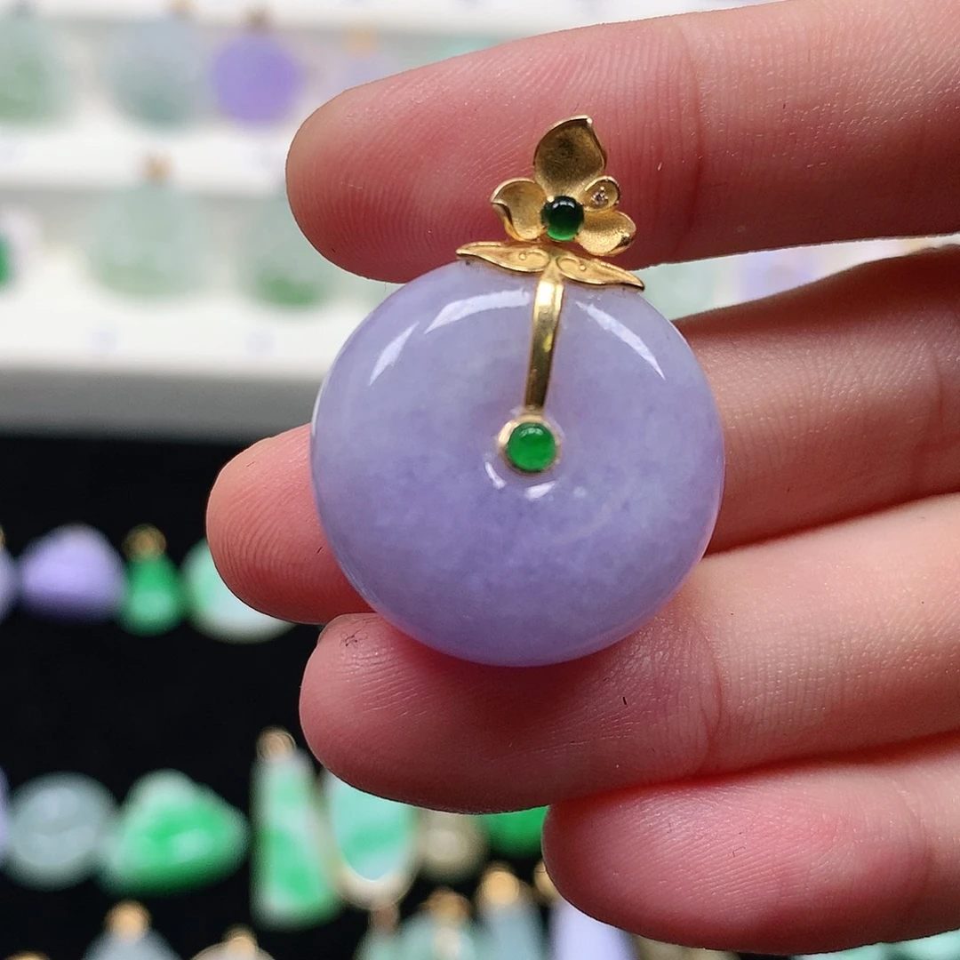 颈饰18K金镶嵌翡翠翡翠吊坠