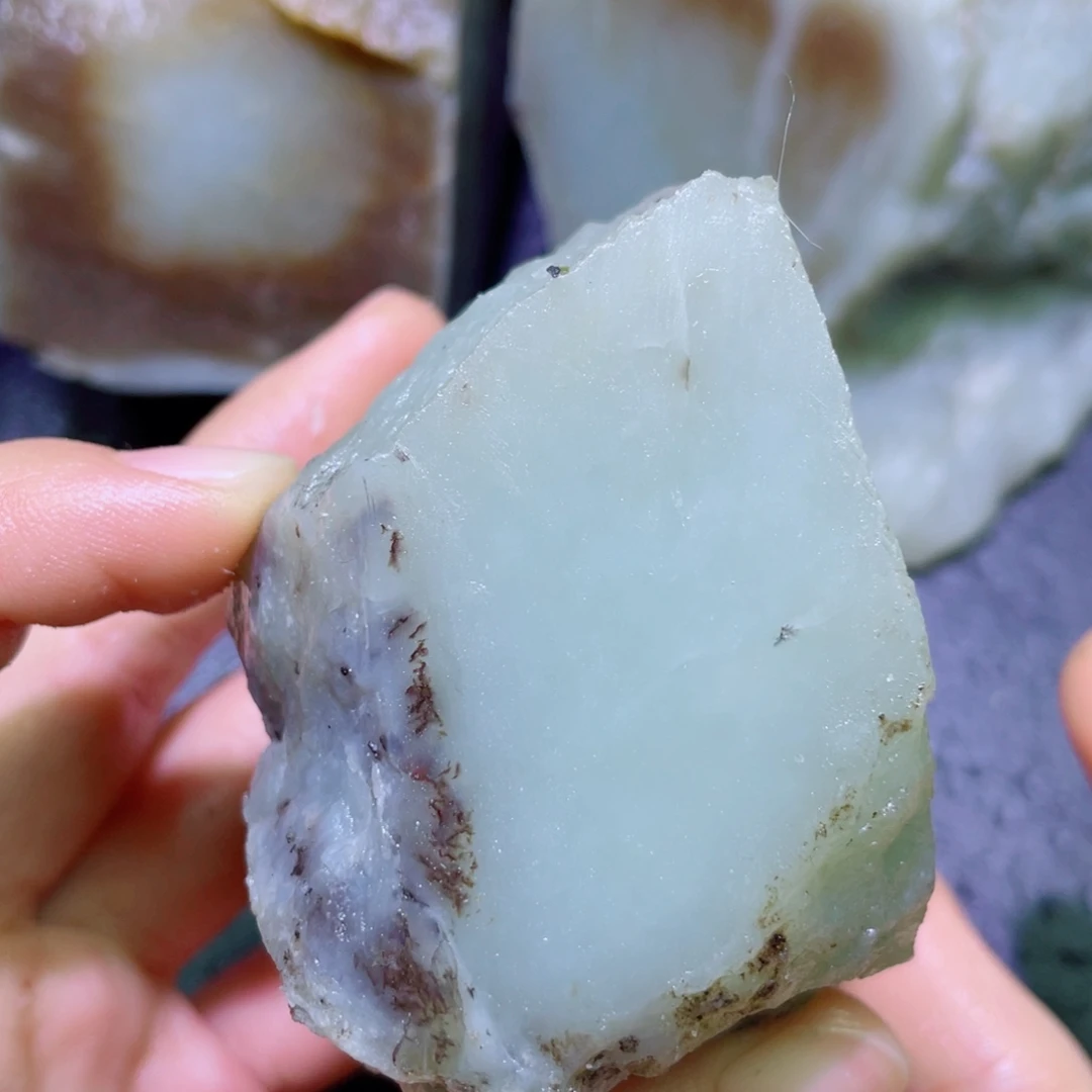 和田玉未镶嵌珠宝半成品