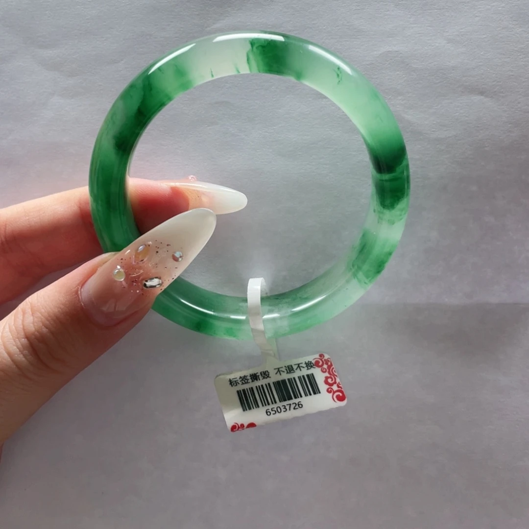 石英质玉手镯未镶嵌九九55.8有包容