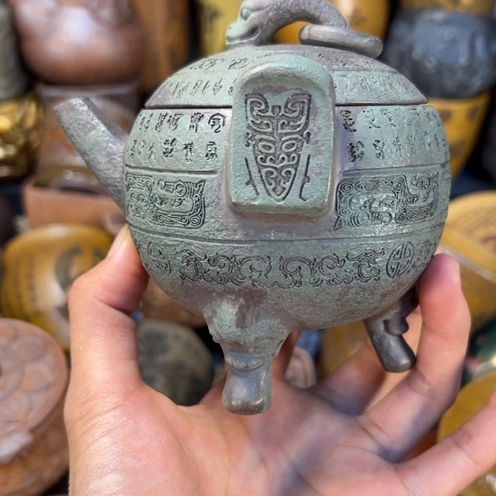 紫砂茶杯宜兴紫杯子