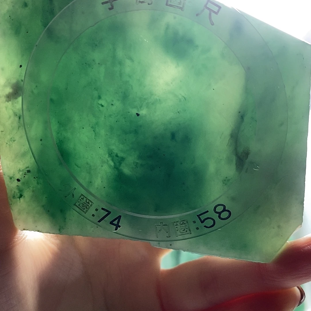 定制石英质玉（非洲翠）F***M