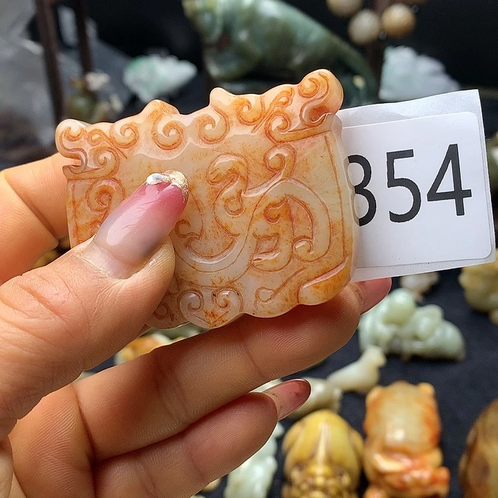 和田玉未镶嵌车挂