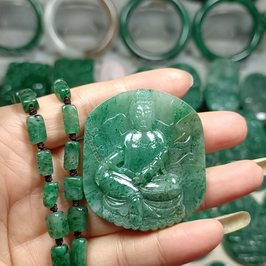 顾***佳独山玉未镶嵌挂件
