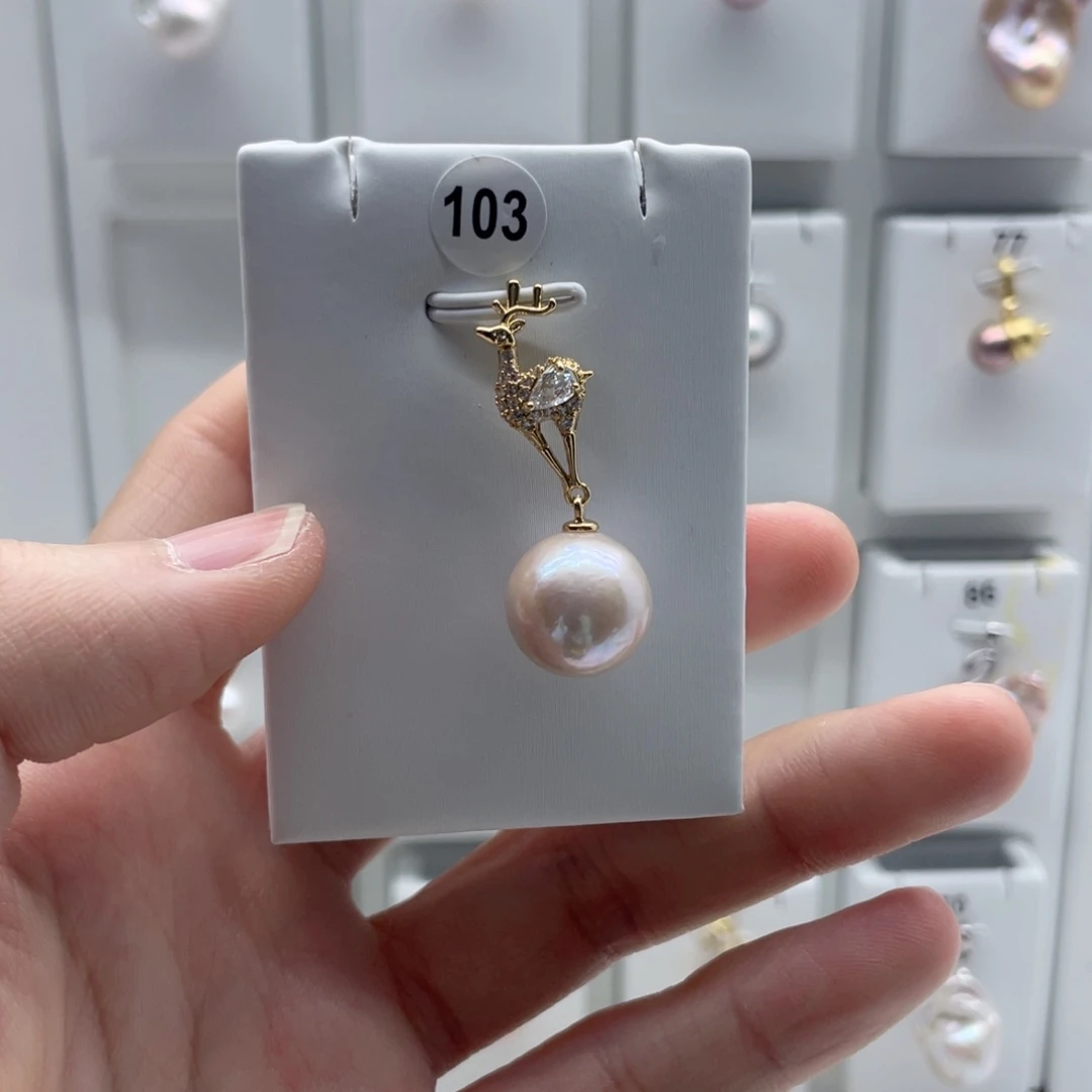 淡水珍珠颈饰合金