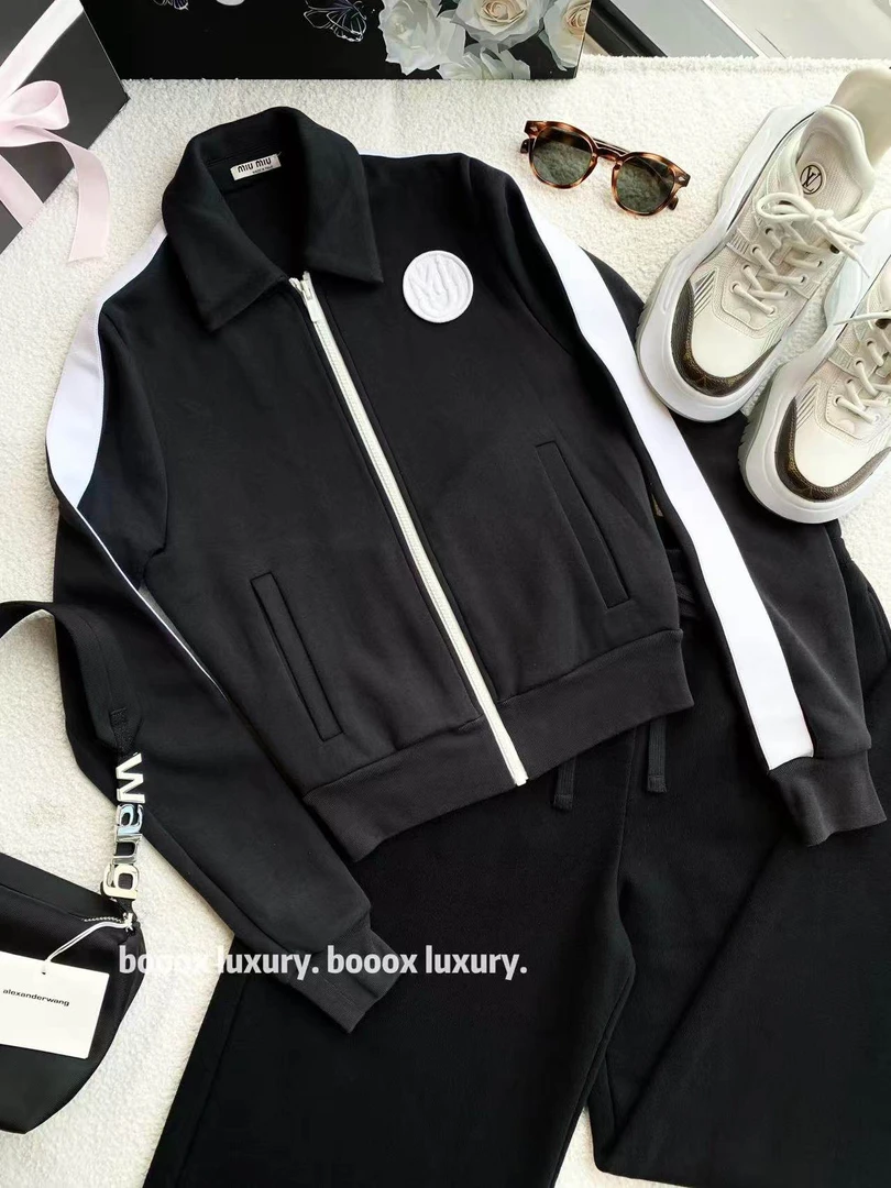 99新 MIU MIU/缪缪 aa3554 棉 翻领拉链夹克外套 s码