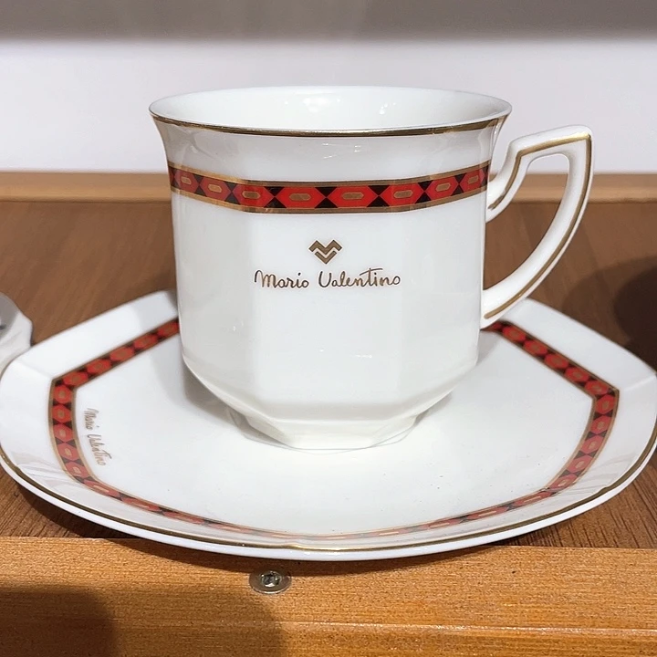 紫砂第37号，全新华伦天奴赤绘金彩