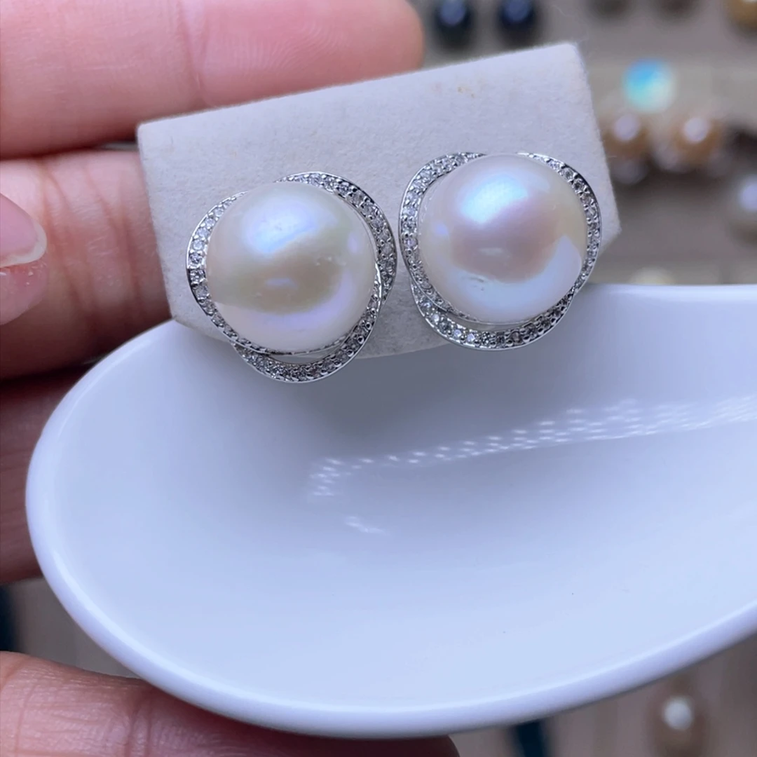 淡水珍珠耳环未镶嵌