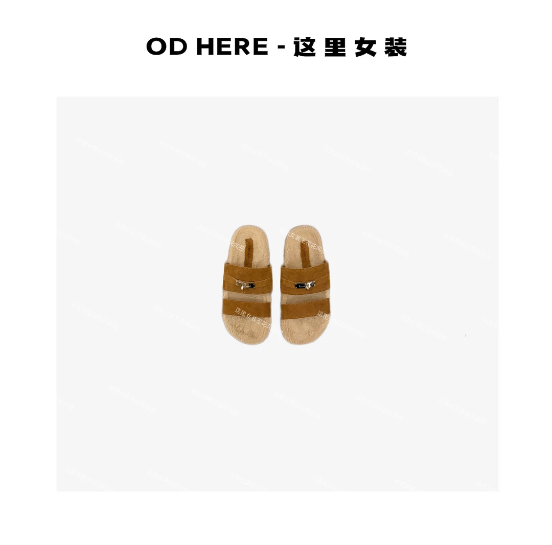 OD HERE 卡扣秋冬毛毛拖鞋