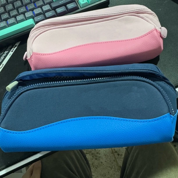 24*10cm 品牌库存！微微痕迹！厚实英伦质感文具袋笔袋！