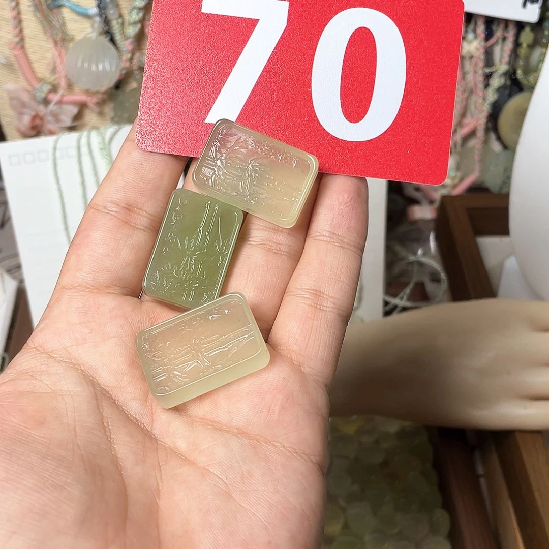 蛇纹石玉合金颈饰