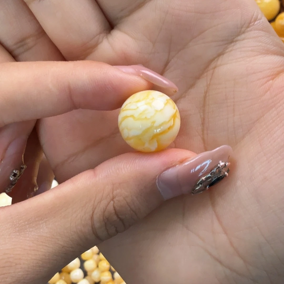 啊***耶蜜蜡未镶嵌珠宝奇石