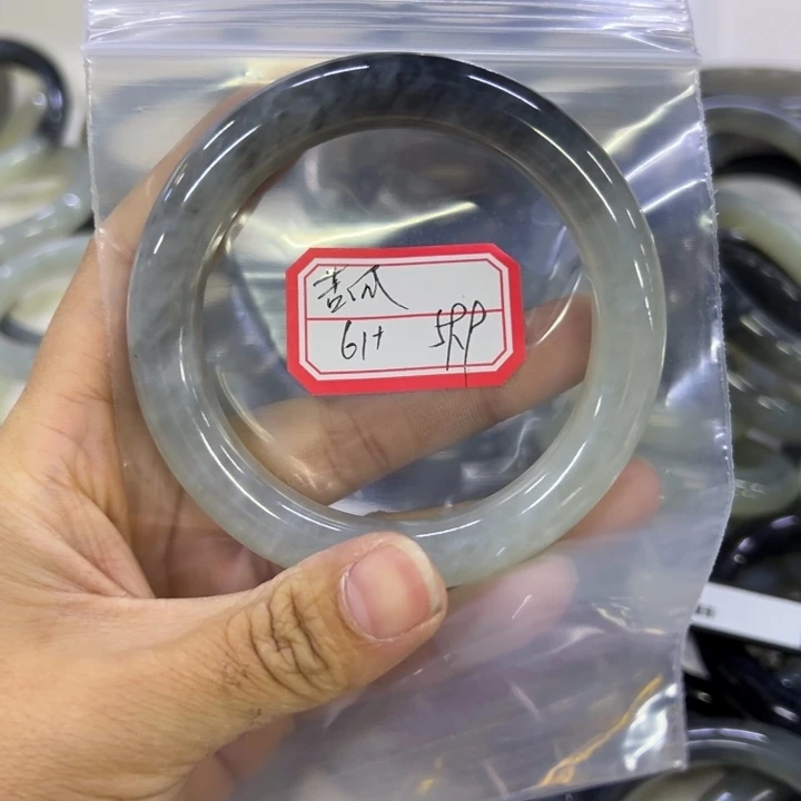 -***瓜蛇纹石玉合金手镯