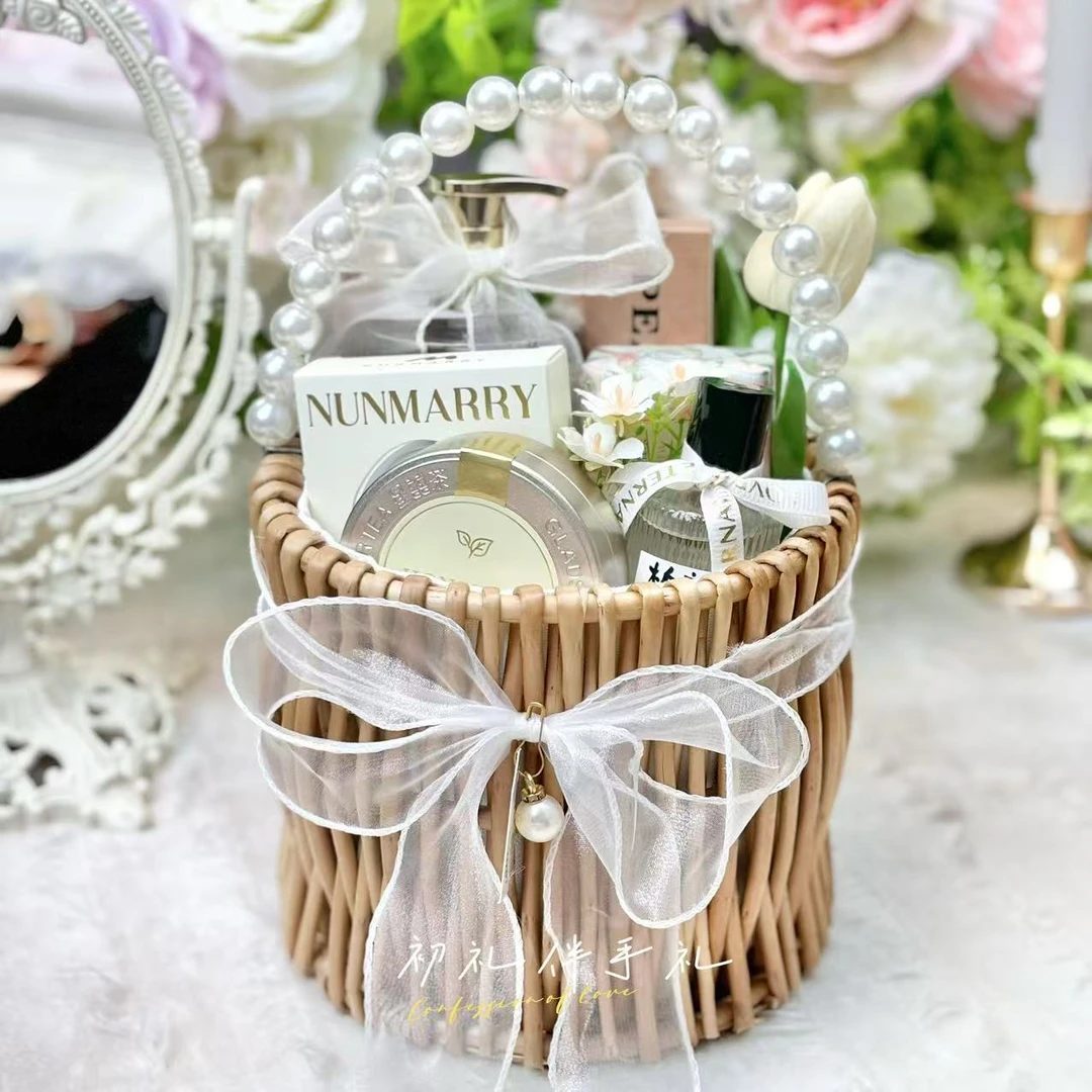 珍珠手提藤编篮森系户外婚礼伴娘伴手礼生日节日礼物