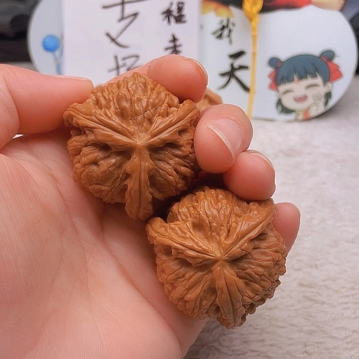 吊坠文玩核桃灿**神三棱