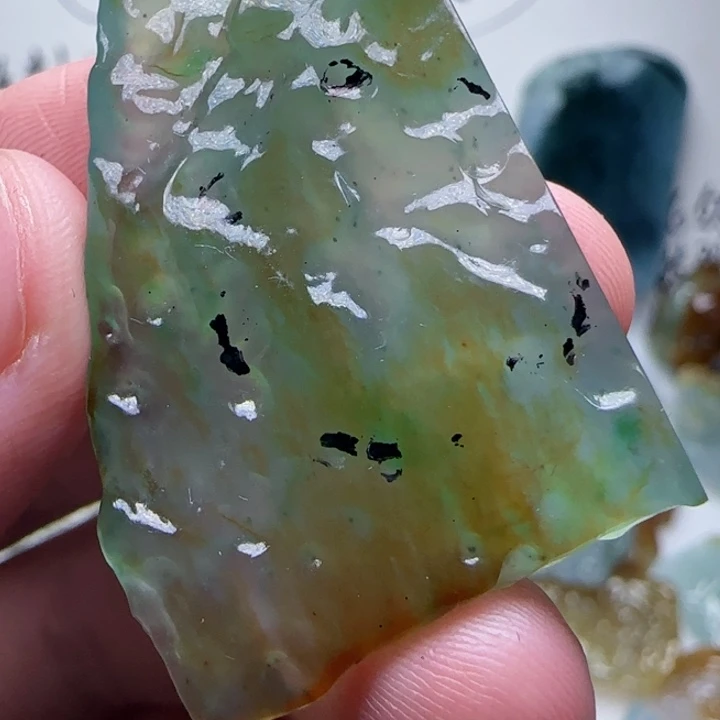 G***C定制翡翠未镶嵌不包工