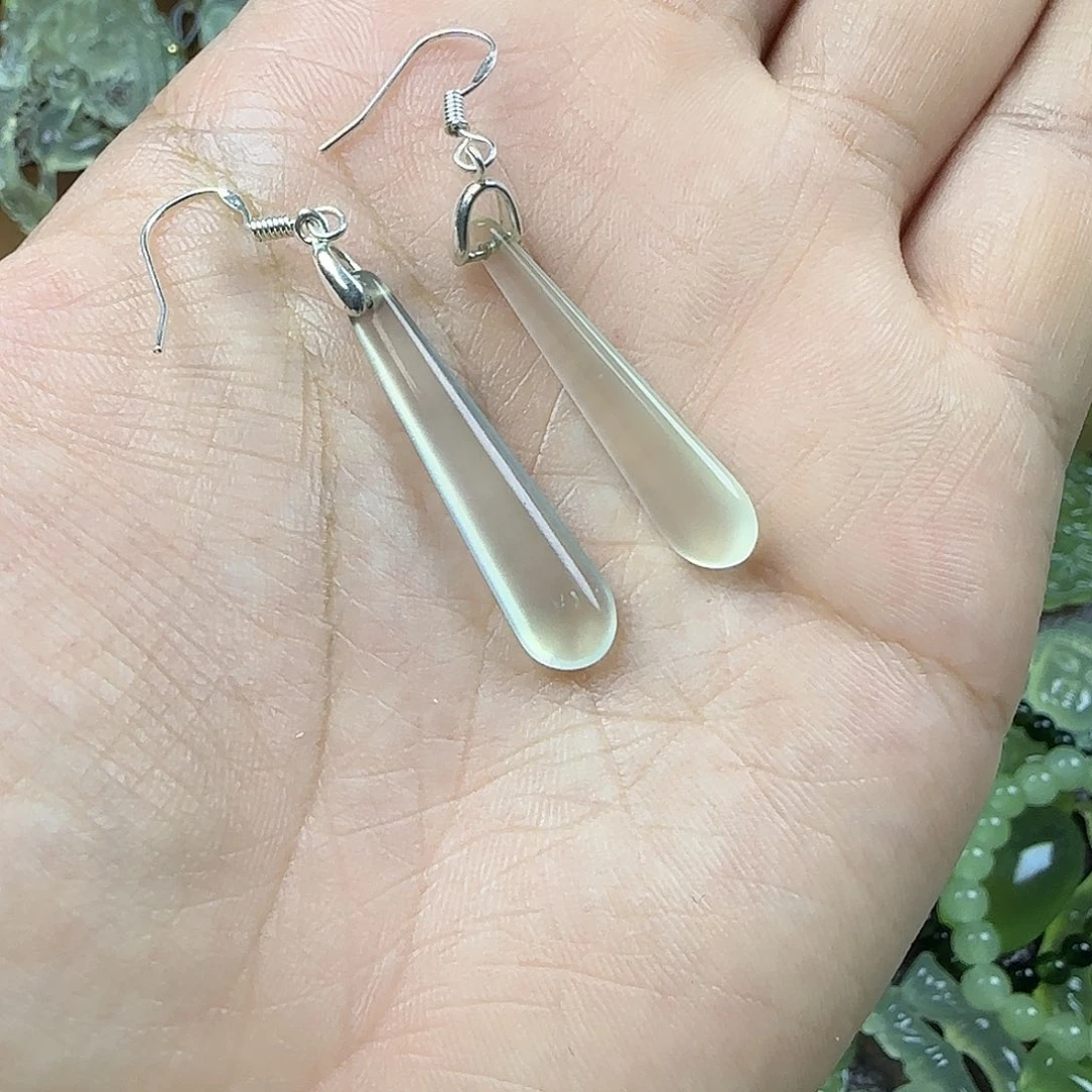 蛇纹石玉未镶嵌岫玉吊坠