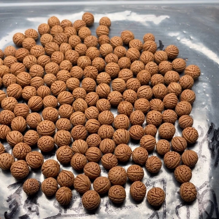 【闪购商品】手串/手链核桃北*散子发货300米