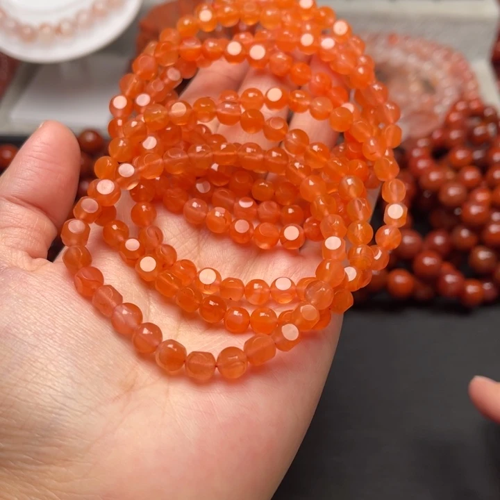 南红玛瑙未镶嵌多样性发货默认微瑕称重5mm