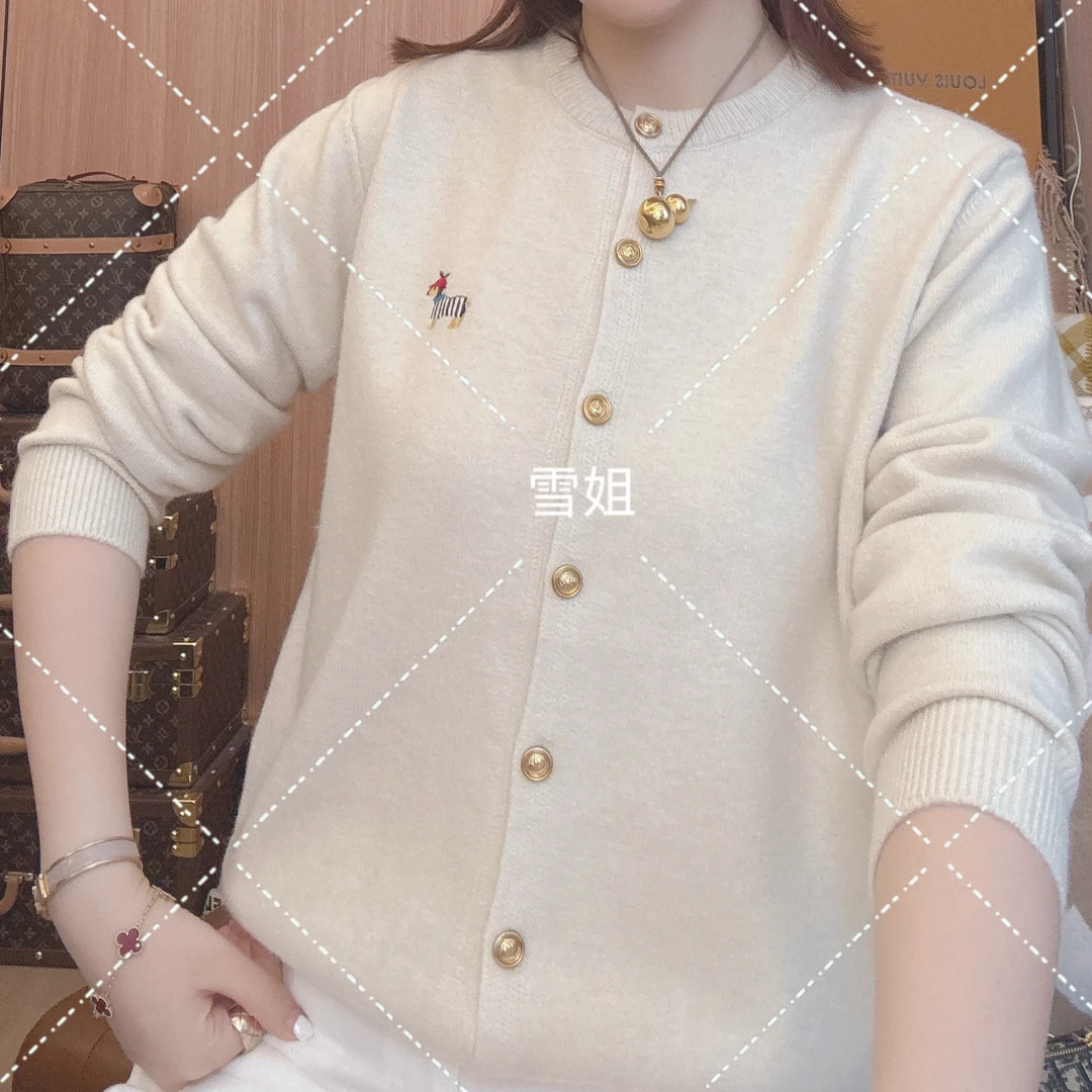 雪姐服饰「帽子狗开衫」新款百搭小狗提花针织圆领时尚开衫外套