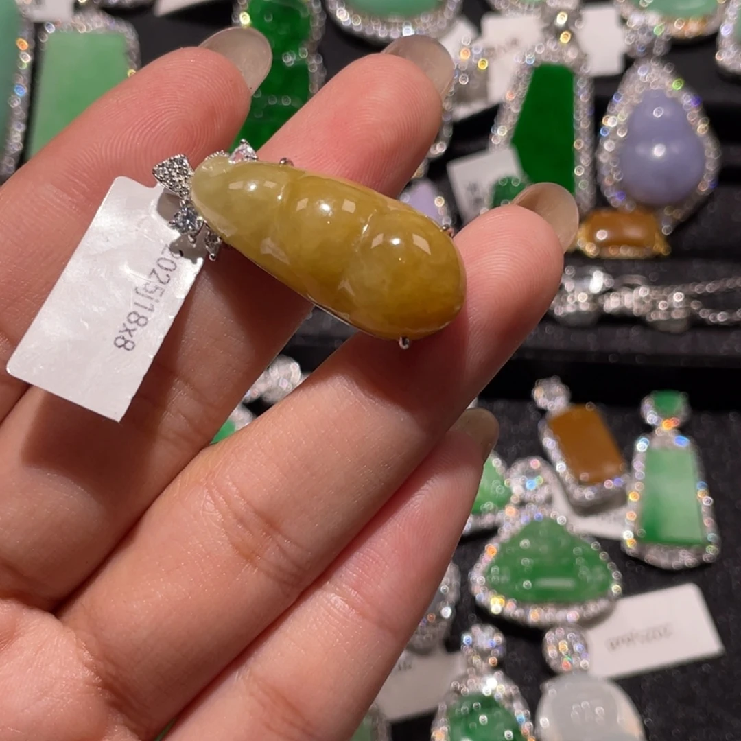 翡翠银S925镶嵌颈饰