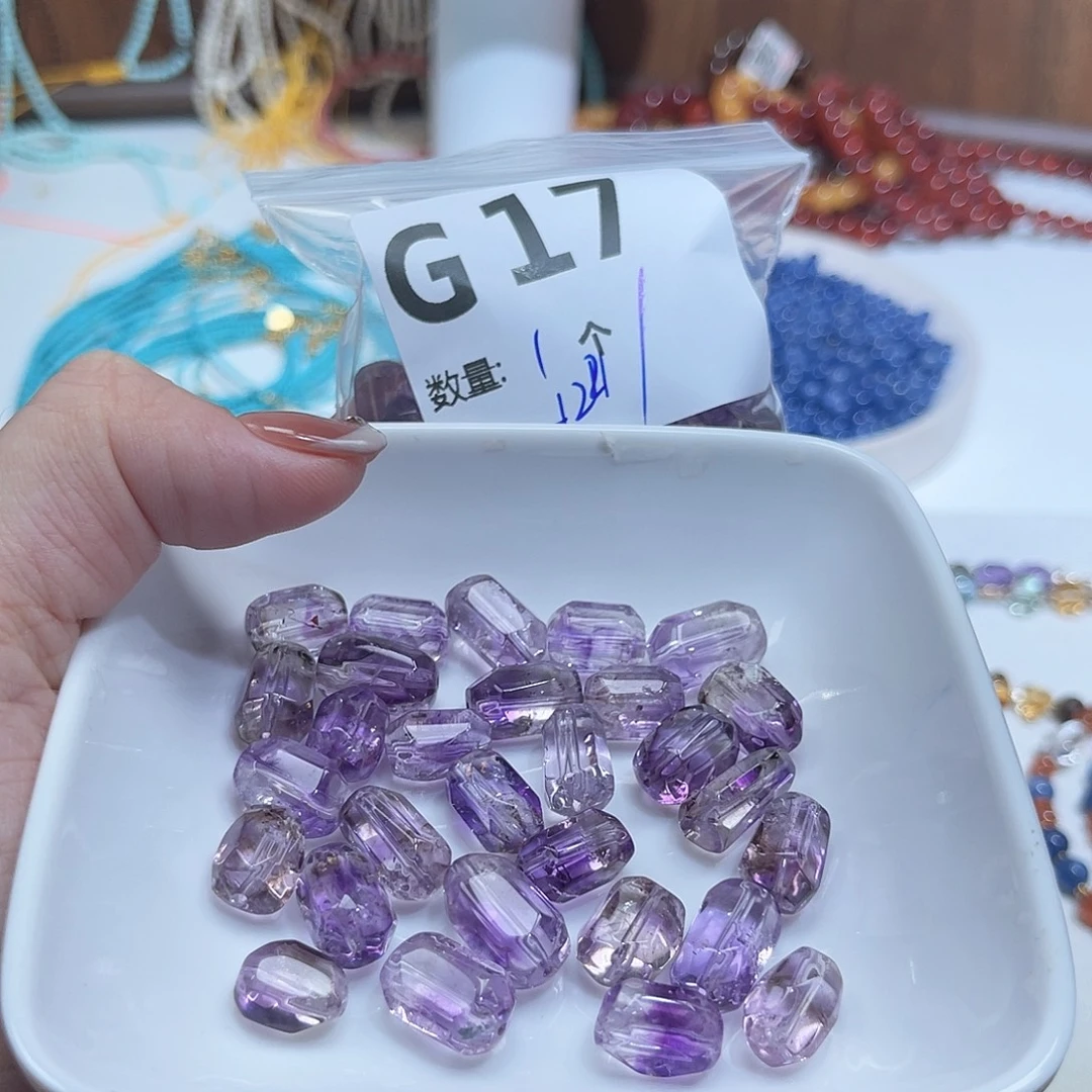 未镶嵌珠宝半成品水晶F17。