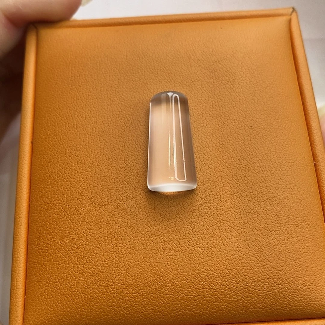 石英质玉未镶嵌颈饰