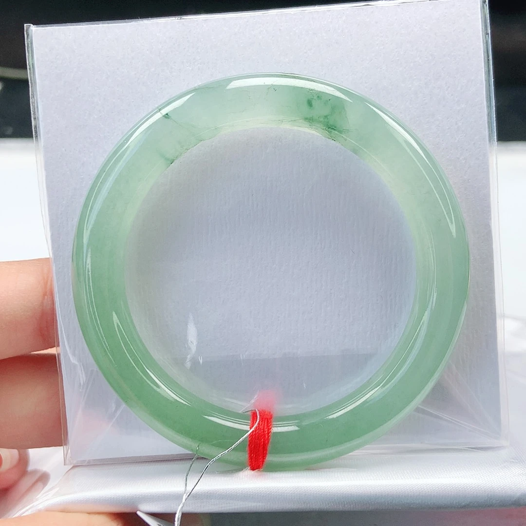 未镶嵌手镯（圆镯）翡翠51➕圆