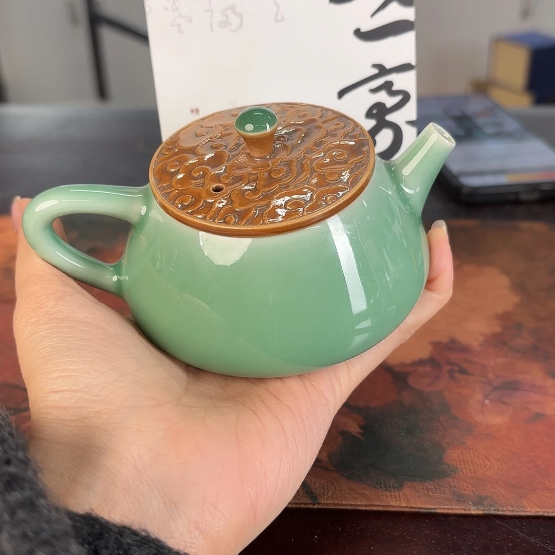 龙泉云间青瓷小米茶器