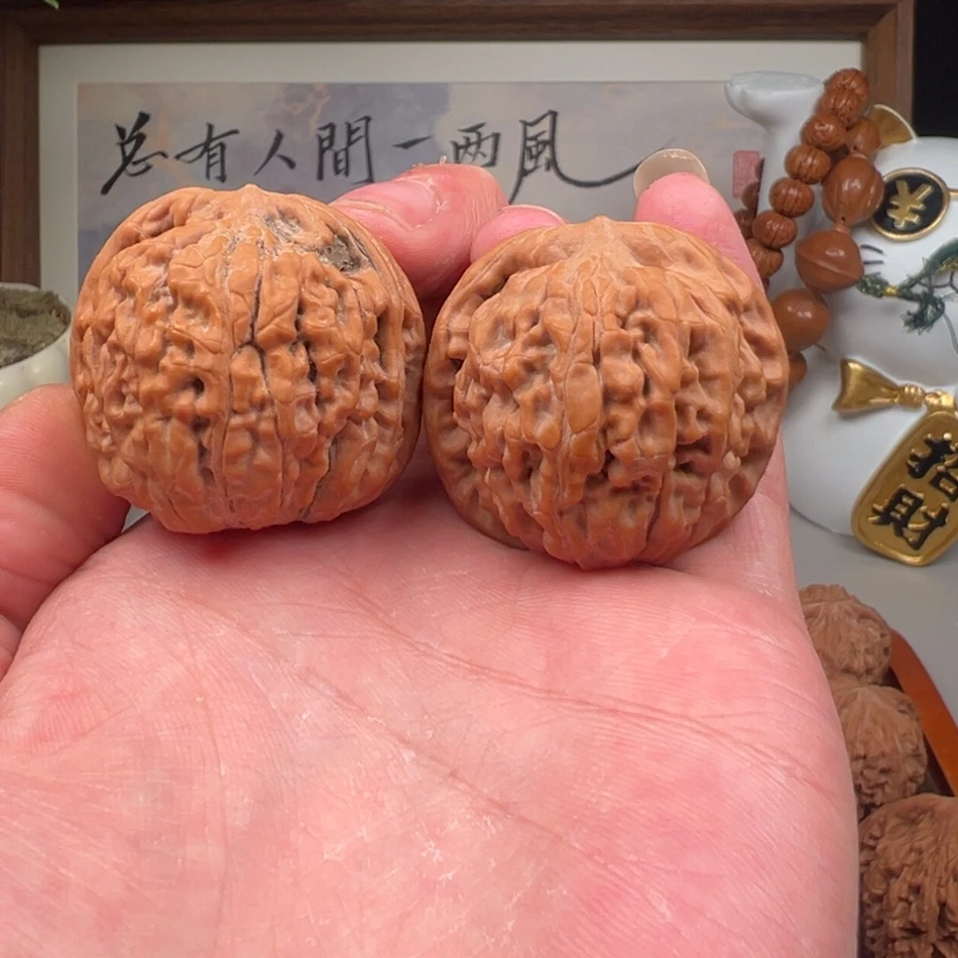 文玩核桃把件全品莲花