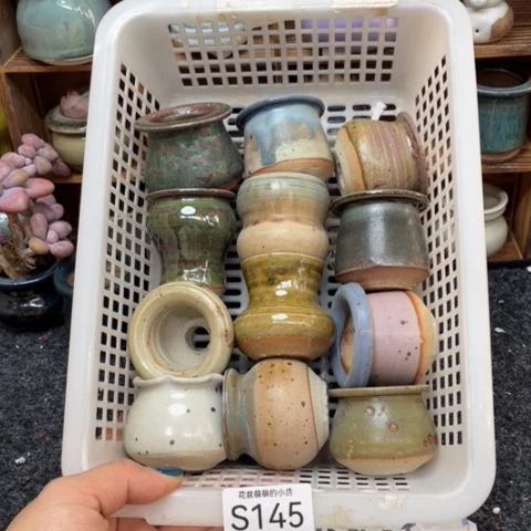 紫砂花盆微瑕145口量3.5到4