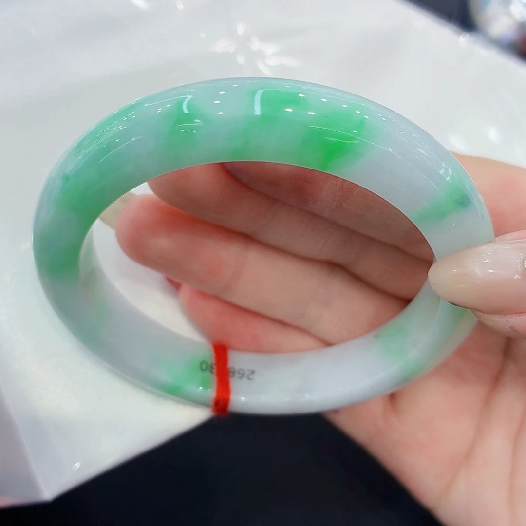 翡翠未镶嵌手镯翡翠59-61圈口（强推）